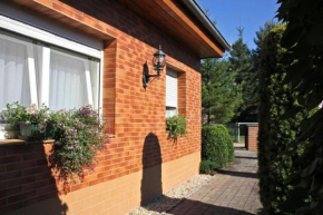 Ferienhaus in Alt-Schadow mit Grill und Terrasse